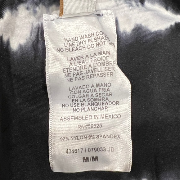 Becca Black White Tie Dye Iconic High Waist Bikini Bottoms NWOT (M) - Picture 8 of 10